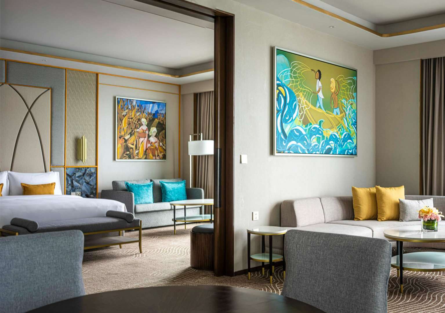 Fili Suite City View Room