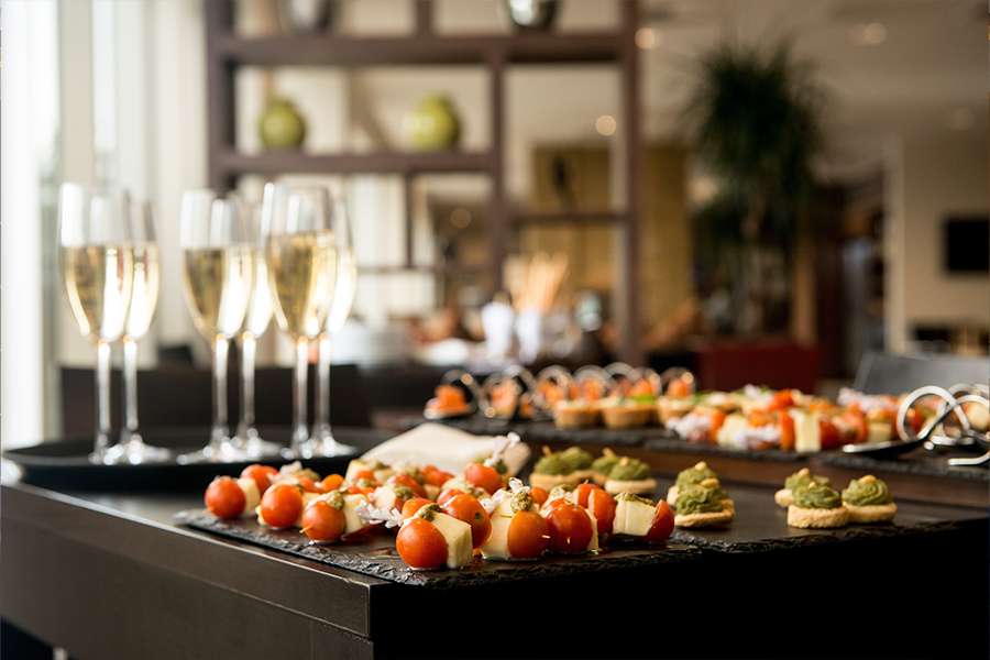 Comforts (Key Image) Executive Club Dinner
